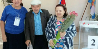 Семья Тюкилиных  из Хворостянки отметила золотую свадьбу на избирательном участке - Единая Россия