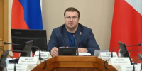 Виталий Хоценко поручил оперативно реагировать на распространение фейков в период выборов - Газета Омский пригород