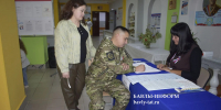 Ильвир Карипов на выборы пришел всей семьей - Бавлы-информ