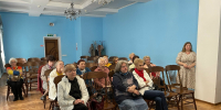 Смоленск: улицы, здания, люди   - Универсальная библиотека