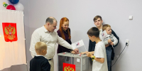Личный пример: на Смоленщине голосуют многодетные родители - Смоленская газета