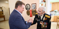 Глава Ставрополя поздравил ветерана с днем рождения - Вечерний Ставрополь