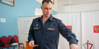 Офицеры Управления Росгвардии по Пензенской области приняли участие в голосовании на выборах губернатора региона и депутатов Госдумы РФ - Росгвардия