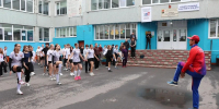 Олимпийский призер провел зарядку перед избирательным участком в Кемерове - Единая Россия
