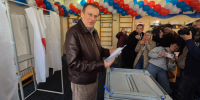 Александр Дрозденко принял участие в выборах депутатов Госдумы и ЗакСа - 47Channel.Ru