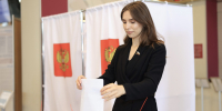 Депутат и руководитель молодёжного центра «Космос» Мария Масик приняла участие в голосовании в ЦДК им. Калинина - Администрация г. Королёв