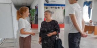 На избирательных участках работают волонтёры - ТИК Морозовского района