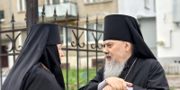 В Неделю 16-ю по Пасхе епископ Гедеон возглавил Божественную литургию в Успенском храме Выксунского Иверского женского монастыря - Выксунская епархия