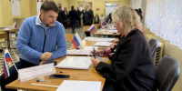 Дмитрий Василенко проголосовал в Кировском районе - Единая Россия