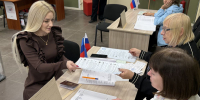 Ирина Кузьменко: Наш округ, как и вся Луганщина, возрождается благодаря помощи всей России - Единая Россия