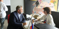 Депутат Московской областной Думы Олег Жолобов проголосовал на выборах в Домодедово - Администрация г. Домодедово