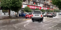 Также ожидается град и усиление ветра до 29,5 км/ч | Источник: Reel by Pro Batumi / Facebook (экстремистская организация, деятельность запрещена на территории РФ) - 76.Ru