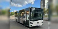 В Красноярске на маршрут №14 вышли новые низкопольные автобусы КАМАЗ - Комсомольская Правда