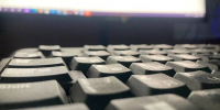 Опасные подработки. Молодёжь предупредили о новой угрозе - Телекомпания ТВ-21