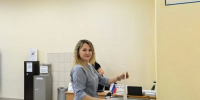 На участке и с помощью ДЭГ: депутаты горсовета от «Единой России» участвуют в избирательном процессе - Единая Россия
