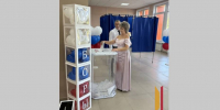 В Поворино молодожены приехали на выборы сразу из ЗАГСа - РИА Воронеж