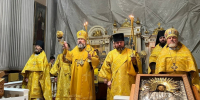 Епископ Вениамин совершил Божественную литургию в Неделю 16-ю по Пятидесятнице - Свято-Троицкая Александро-Невская Лавра