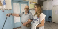 Волонтёры помогают обеспечивать комфорт и доступность голосования на выборах в Астраханской области - Единая Россия