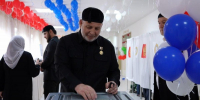Выборы в атмосфере единства и праздника: Асламбек Ирасханов оценил ход голосования в Курчалоевском районе в заключительный день - Единая Россия