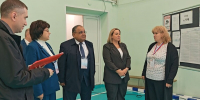 В Кировском районе работают международные наблюдатели - Кировский район