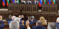 Глава Адыгеи Мурат Кумпилов поздравил с переизбранием на должность главы КЧР Рашида Темрезова - Газета Маяк