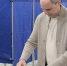 Губернатор Денис Паслер проголосовал на выборах на избирательном участке в Екатеринбурге - ОТВ