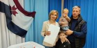 В Рузаевском районе проголосовали многодетные родители Александр и Ирина Турбины - Единая Россия