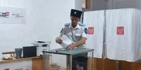 Сотрудники Республиканского казачьего центра в Кизляре, а также казаки города, Кизлярского и Тарумовского районов исполнили свой гражданский долг - Министерство по национальной политике и делам религий