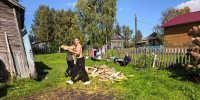 Доброе дело в Красном Холме: студенты колледжа помогли пожилой землячке! - Центр соцобслуживания населения