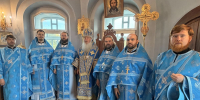 Духовенство Одигитриевского собора встретило праздник Рождества Пресвятой Богородицы в новых богослужебных облачениях - Улан-Удэнская и Бурятская епархия