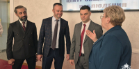 В Ставрополе заместитель начальника краевого Управления Росгвардии посетил Центр общественного наблюдения за выборами - Росгвардия