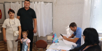 «ВместеМыСила»: в Белореченске голосуют семьями, а очередь только поднимает настроение! - Газета Огни Кавказа