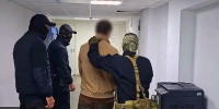 В Екатеринбурге при участии СОБР Росгвардии задержаны местные жители, обвиняемые в вымогательстве и похищении - Росгвардия