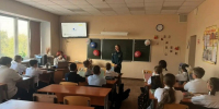 Как вести себя при пожаре: в новотроицких школах проводят уроки безопасности - НоКС ТВ