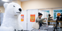 Люберчане поделились впечатлениями от избирателей в необычных костюмах во время прошедшего голосования - Телеканал ЛТВ