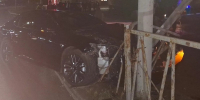 Toyota Camry сбила велосипедиста и врезалась в ЛЭП в Яранске 6 Toyota Camry сбила велосипедиста и врезалась в ЛЭП в Яранске - VyatkaKirov.Ru