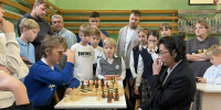 Студенты НГТУ НЭТИ дали сеанс одновременной игры на избирательном участке - НГТУ