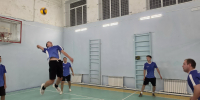 Сотрудники СИЗО-5 и ИК-28 провели товарищеский матч по волейболу - УФСИН России
