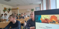 Школьникам рассказали, как не стать жертвой чужой идеологии - SyasNews.Ru