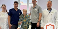 Ярославские врачи заново научили ходить 100-летнюю пациентку - Комсомольская Правда