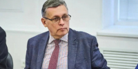 Рифат Сабитов – о новых возможностях «Госуслуг»: механизм сократит количество документов, которые приходится самостоятельно запрашивать и загружать - ГТРК Лотос