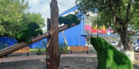 В селе Белозерском открыли сквер по мотивам художника Шишкина «Утро в сосновом бору» - Новый мир