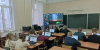 Мобильный технопарк «Кванториум» начал новый учебный год в Смоленской области - SmolDaily.Ru
