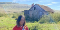 Злостную алиментщицу в Хакасии пристав нашел в поле, скачущей на коне - Абакан 24