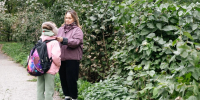 Весной Марина провела субботник рядом с пятиэтажкой, где живут ее бабушка с дедушкой. Вместе с уборкой мусора проредила сирень, и это оказалось роковой ошибкой | Источник: Наталья Лапцевич / 74.RU - 29.Ru