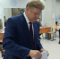 Полпред Президента в СФО Анатолий Серышев проголосовал в Новосибирске - Республиканская телевизионная сеть