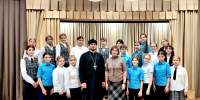 Железногорский благочинный провёл беседу с учащимися Мариинской гимназии - Епархия