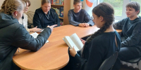 Орешковцам представили произведения о специальной военной операции - РузаРИА