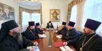 Митрополит Корнилий возглавил совещание в епархиальном управлении - Архангельская епархия