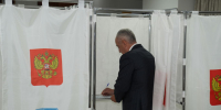 Таймураз Тускаев отдал голос на выборах-2026 - Парламент Республики